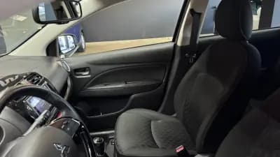 Sell Mitsubishi Space Star 2023 - 11990 EUR, 45000 km - AUTO.MOTO.pt