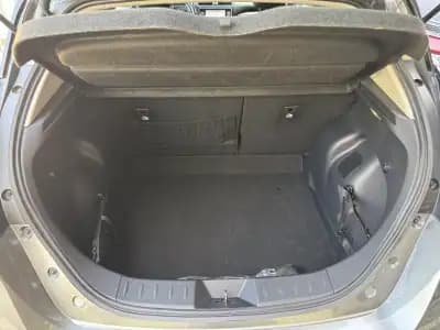 Vendo Nissan Leaf 2022 - 26950 EUR, 33000 km - AUTO.MOTO.pt