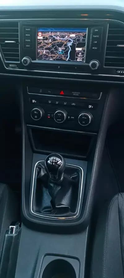 Vendo SEAT Leon ST 2014 - 11950 EUR, 190000 km - AUTO.MOTO.pt