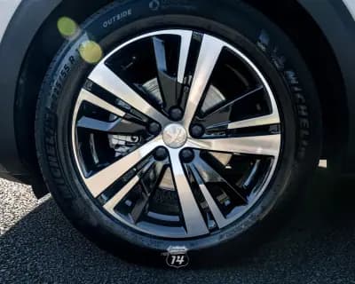 Sell Peugeot 3008 2019 - 17990 EUR, 149900 km - AUTO.MOTO.pt