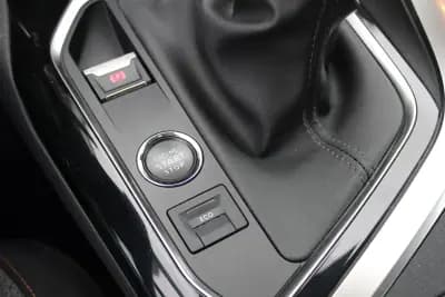 Sell Peugeot 3008 2021 - 20990 EUR, 108000 km - AUTO.MOTO.pt