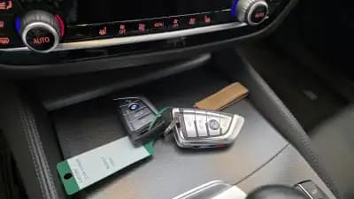 Vendo BMW 520 2020 - 36900 EUR, 140347 km - AUTO.MOTO.pt