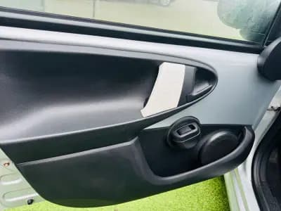 Sell Citroën C1 2012 - 6900 EUR, 90000 km - AUTO.MOTO.pt