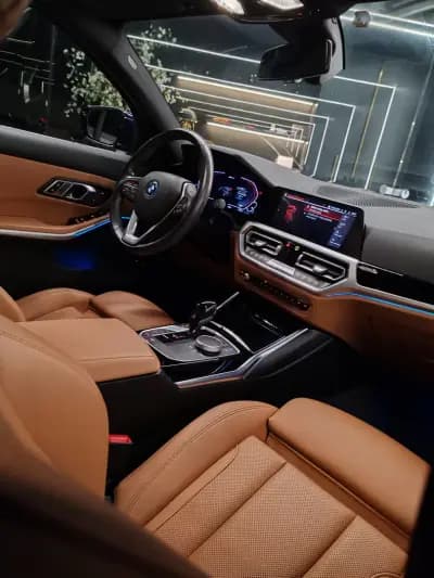 Vendo BMW 320 2021 - 28750 EUR, 112168 km - AUTO.MOTO.pt