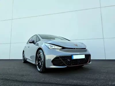 Vendo Cupra Born 2024 - 32400 EUR, 12000 km - AUTO.MOTO.pt