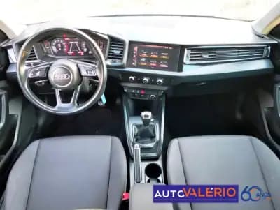 Vendo Audi A1 Sportback 2019 - 18950 EUR, 69000 km - AUTO.MOTO.pt