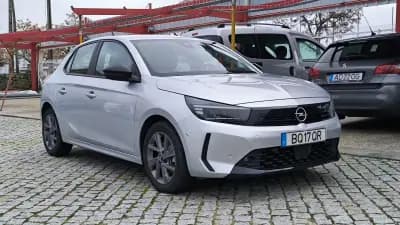 Vendo Opel Corsa 2025 - 16450 EUR, 22818 km - AUTO.MOTO.pt
