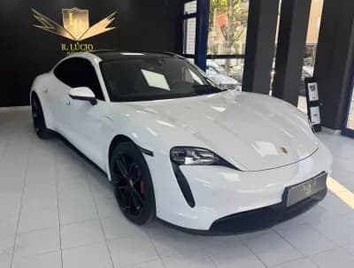 Vendo Porsche Taycan 2021 - 67000 EUR, 60000 km - AUTO.MOTO.pt