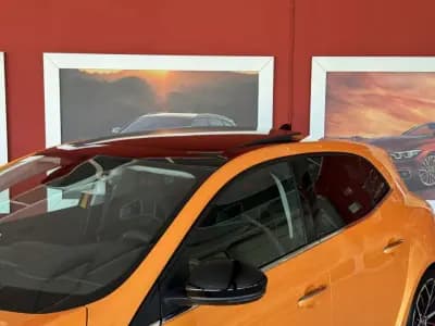 Sell Renault Mégane 2019 - 49990 EUR, 11812 km - AUTO.MOTO.pt