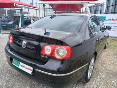 Vendo Volkswagen Passat 2006 - 8350 EUR, 138534 km - AUTO.MOTO.pt