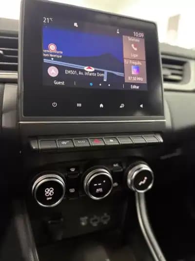 Vendo Renault Captur 2021 - 20000 EUR, 80000 km - AUTO.MOTO.pt