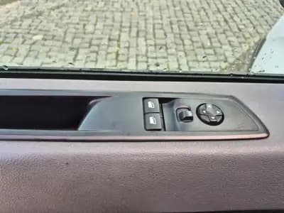 Vendo Peugeot Expert 2020 - 12950 EUR, 124434 km - AUTO.MOTO.pt