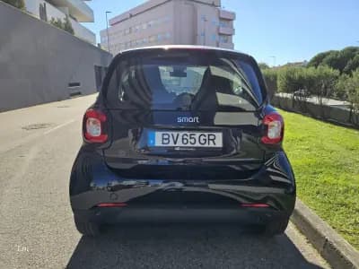 Sell Smart Fortwo Cabrio 2021 - 12750 EUR, 42000 km - AUTO.MOTO.pt