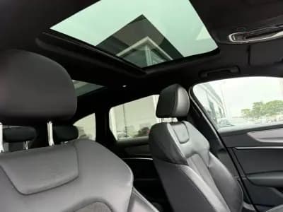 Sell Audi A6 Avant 2021 - 42750 EUR, 141592 km - AUTO.MOTO.pt