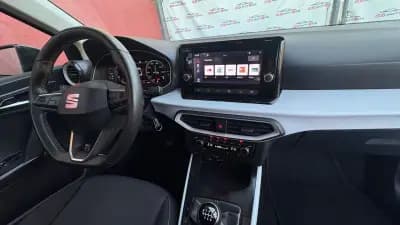 Sell SEAT Arona 2023 - 14400 EUR, 59000 km - AUTO.MOTO.pt