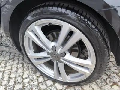 Vendo Audi A3 Sportback 2013 - 14950 EUR, 255105 km - AUTO.MOTO.pt