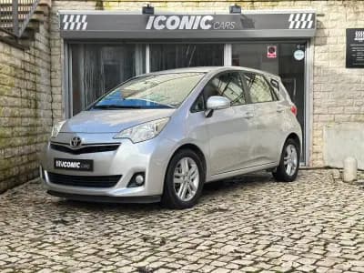 Sell Toyota Verso-S 2011 - 7990 EUR, 126450 km - AUTO.MOTO.pt
