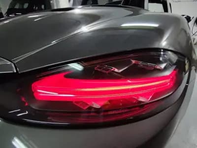 Vendo Porsche 718 Boxster 2019 - 64900 EUR, 68000 km - AUTO.MOTO.pt