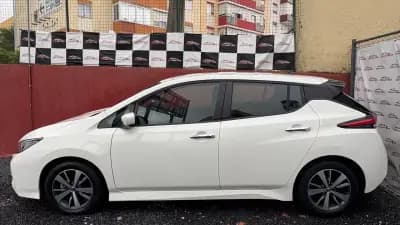Sell Nissan Leaf 2021 - 14900 EUR, 22900 km - AUTO.MOTO.pt