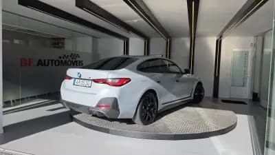 Vendo BMW i4 2022 - 38850 EUR, 178819 km - AUTO.MOTO.pt