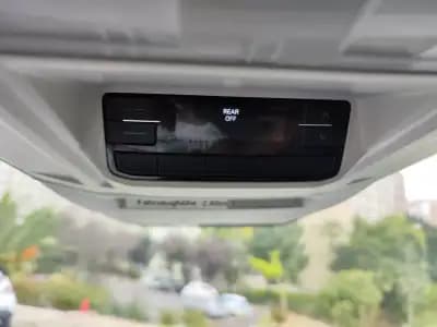 Vendo Volkswagen Crafter 2019 - 17980 EUR, 250000 km - AUTO.MOTO.pt