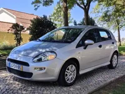 Sell Fiat Punto 2014 - 6990 EUR, 73125 km - AUTO.MOTO.pt