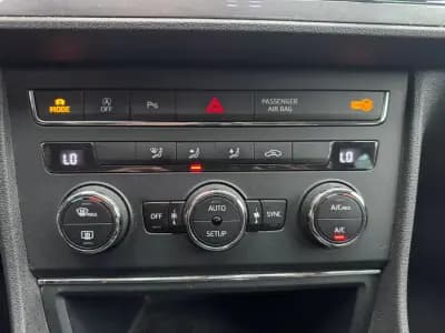 Sell SEAT Leon 2014 - 14900 EUR, 192520 km - AUTO.MOTO.pt