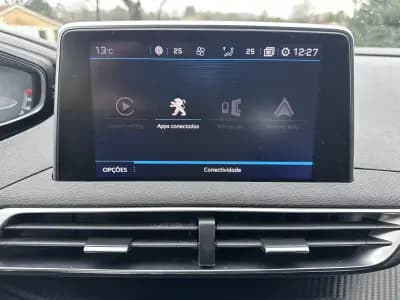 Sell Peugeot 5008 2018 - 14900 EUR, 140000 km - AUTO.MOTO.pt