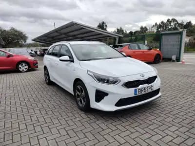 Vendo Kia Ceed SW 2020 - 15500 EUR, 58500 km - AUTO.MOTO.pt
