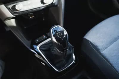 Vendo Opel Corsa 2023 - 13900 EUR, 53100 km - AUTO.MOTO.pt