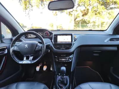 Vendo Peugeot 2008 2013 - 11900 EUR, 98000 km - AUTO.MOTO.pt