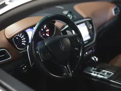 Sell Maserati Ghibli 2015 - 34990 EUR, 192000 km - AUTO.MOTO.pt