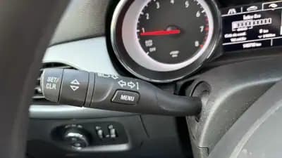 Vendo Opel Astra Sports Tourer 2021 - 11640 EUR, 149717 km - AUTO.MOTO.pt