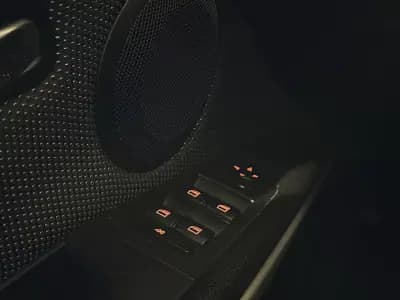 Sell BMW 320 2006 - 12500 EUR, 240000 km - AUTO.MOTO.pt