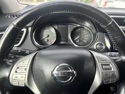 Sell Nissan Qashqai 2015 - 15990 EUR, 132687 km - AUTO.MOTO.pt