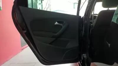 Vendo Volkswagen Polo 2015 - 10500 EUR, 125941 km - AUTO.MOTO.pt