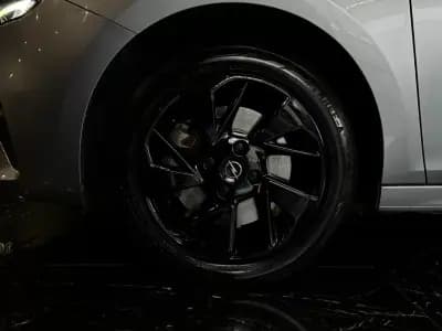 Vendo Opel Corsa-e 2022 - 16490 EUR, 82251 km - AUTO.MOTO.pt