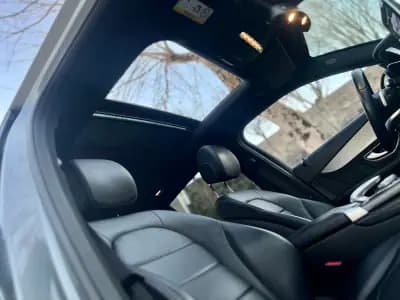 Sell Mercedes-Benz GLC 350 2017 - 46490 EUR, 160000 km - AUTO.MOTO.pt