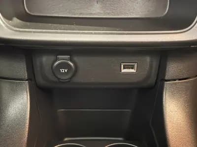 Vendo Citroën C3 2021 - 14750 EUR, 70231 km - AUTO.MOTO.pt