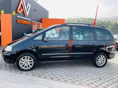 Vendo Volkswagen Sharan 2009 - 10950 EUR, 110000 km - AUTO.MOTO.pt