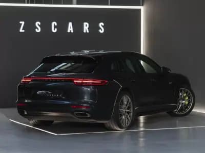 Sell Porsche Panamera Sport Turismo 2019 - 69990 EUR, 80000 km - AUTO.MOTO.pt