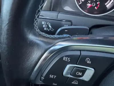 Vendo Volkswagen Golf 2015 - 16900 EUR, 139035 km - AUTO.MOTO.pt