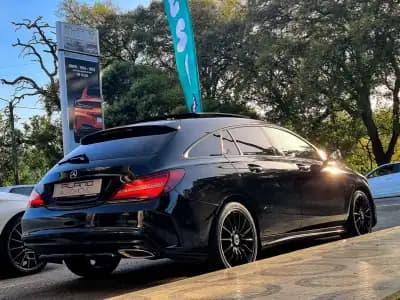 Sell Mercedes-Benz CLA 220 2017 - 27900 EUR, 190000 km - AUTO.MOTO.pt