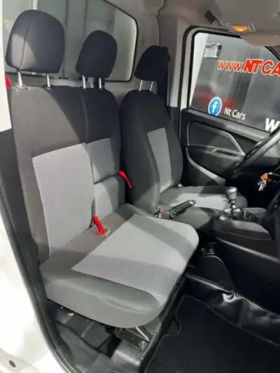 Sell Fiat DOBLO 1.6 D CONTENTOR FRIGORIFICO ( FRIO PARQUE ) 2018 - 13740 EUR, 122500 km - AUTO.MOTO.pt