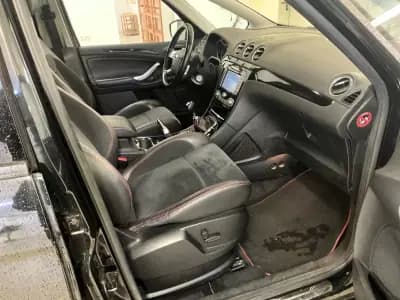 Vendo Ford S-Max 2008 - 11990 EUR, 214642 km - AUTO.MOTO.pt