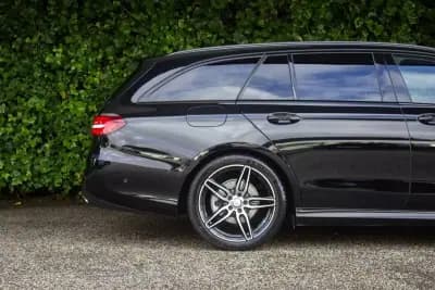 Sell Mercedes-Benz E 220 2017 - 28900 EUR, 173500 km - AUTO.MOTO.pt