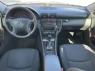 Sell Mercedes-Benz C 220 2001 - 7490 EUR, 355200 km - AUTO.MOTO.pt