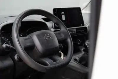 Vendo Citroën Berlingo 2021 - 14900 EUR, 116000 km - AUTO.MOTO.pt