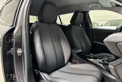 Sell Peugeot 2008 2021 - 18450 EUR, 43013 km - AUTO.MOTO.pt