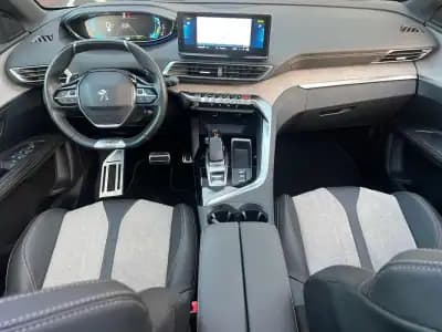 Vendo Peugeot 3008 2022 - 22900 EUR, 94740 km - AUTO.MOTO.pt